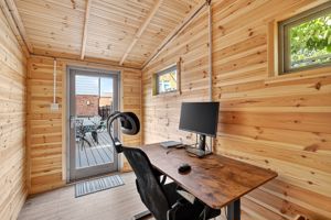 Photo 16- click for photo gallery